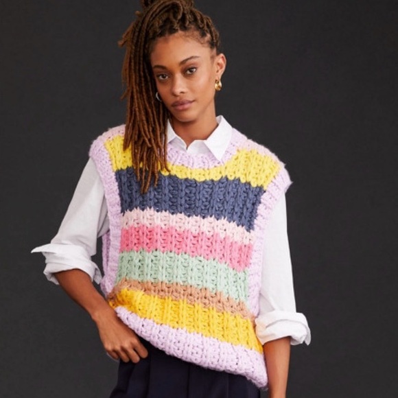 Anthropologie Sweaters - Anthropologie Little lies Chunky Knit Vest.